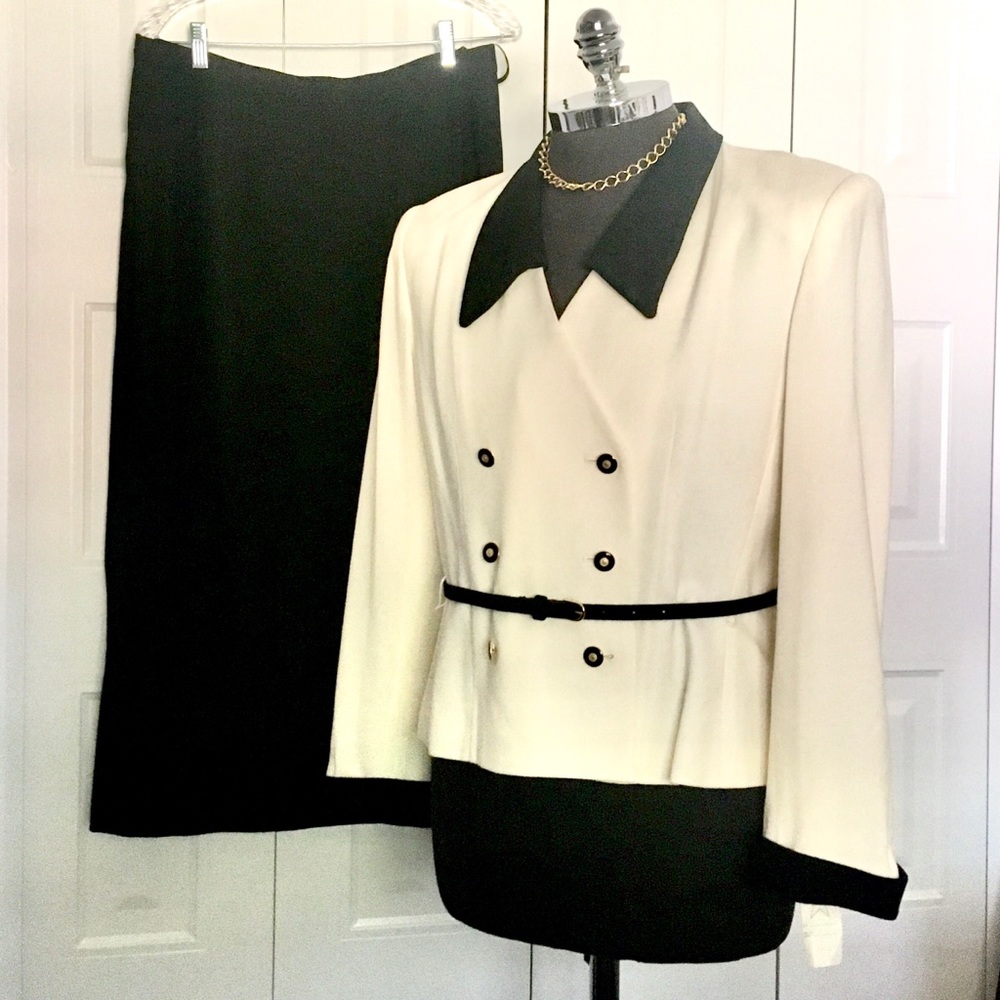 Vintage KASPER Ivory & black wool blazer skirt suit 16 NWT